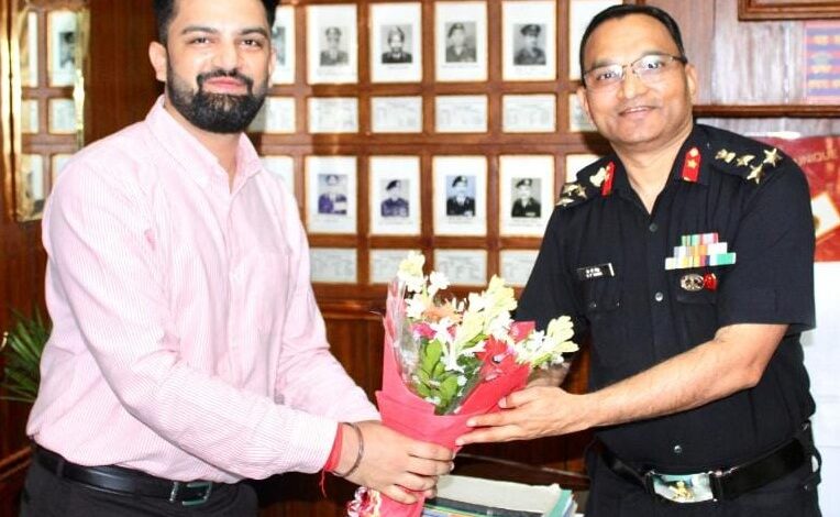 कैंट बोर्ड रुड़की के नवनियुक्त सीईओ दिग्विजय सिंह ने गुरुवार को बीईजी (बंगाल इंजीनियरिंग ग्रुप) के ब्रिगेडियर केपी सिंह से शिष्टाचार भेंट की।